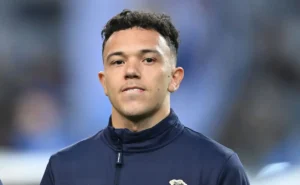 Pepê, do Porto, e outros oito jogadores na mira do Palmeiras para ocupar vaga de Estevão