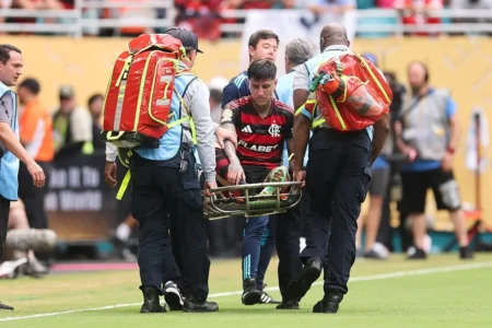 Pulgar do jogador do Flamengo sofreu a mesma fratura em 2023