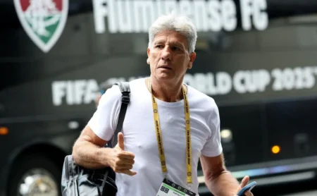 Renato Gaúcho elogia a campanha do Fluminense e do Palmeiras no Mundial de Clubes.