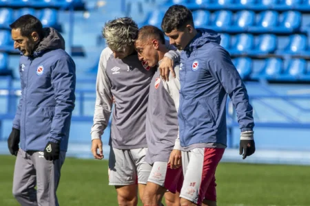 Retorno de jogador lesionado por Marcelo, ex-Fluminense, após dois anos afastado