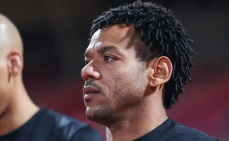 Romarinho quer retornar ao Corinthians, mas Fabinho Soldado veta, informa Jorge Nicola