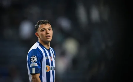 São Paulo Esbarra em Valor do Porto e Dificulta Contratação de Pepê