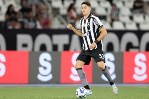 A saída inesperada e despedida precoce de Jair do Botafogo: uma passagem marcada por controvérsias