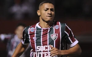 Abel Braga relembra quando Richarlison quase trocou o Fluminense pelo Palmeiras