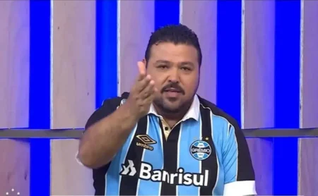 Alex Bagé: 'Deixa Clubismo' e Antecipa Vitória do Palmeiras sobre o Grêmio