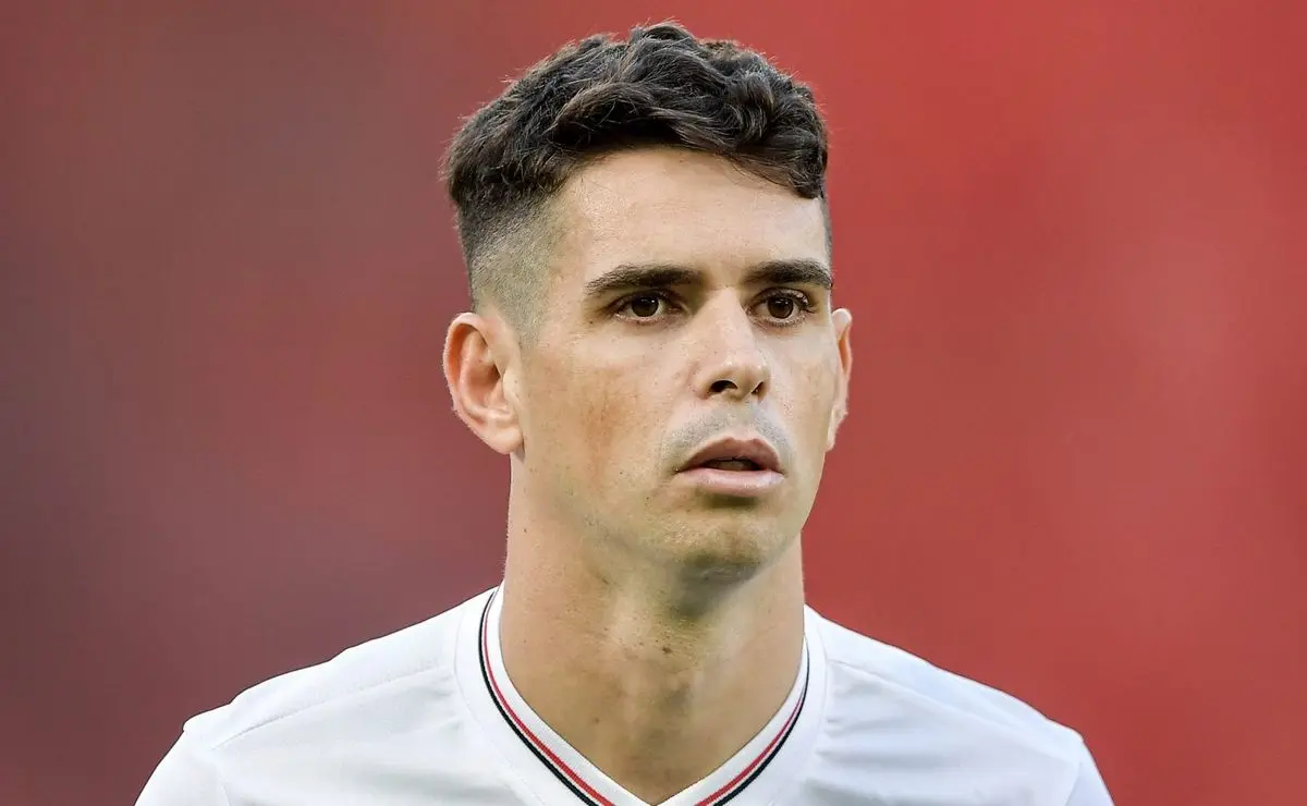### Após Lesão de Oscar, São Paulo Busca Substituto e Pode Anunciar Contratação de Meia Nesta Janela de Transferências