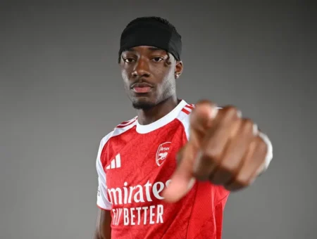 Arsenal anuncia Madueke, campeão da Copa de Clubes do Chelsea; veja valores