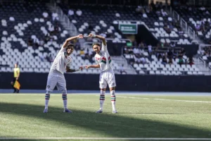 ### Atletas voltam ao profissional do Fluminense após conquistar título na base