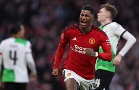 Barcelona anuncia contratação de Rashford em empréstimo