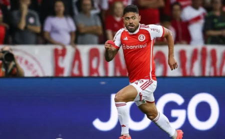 Bruno Tabata, do Internacional, revela desejo de encerrar a carreira em um clube mineiro.