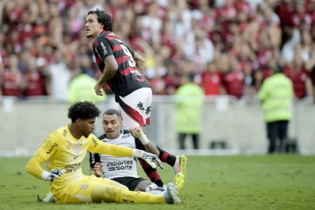 Corinthians ainda não venceu times das primeiras equipes da tabela do Brasileirão