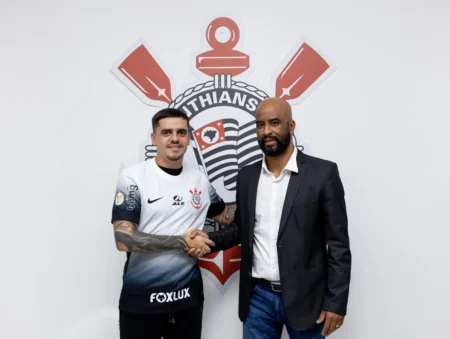 Corinthians sem Fagner: Sete meses de indefinição na lateral direita