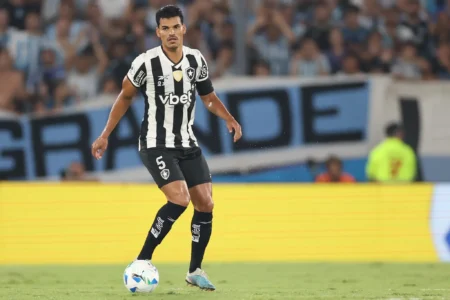 Danilo Barbosa é o elo entre Grêmio e Botafogo