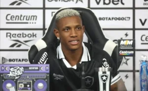 Danilo explica sua escolha pelo Botafogo, fala sobre diferenças e substituição de Gregore