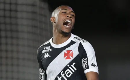 Diniz Alerta para Desconcentração de Rayan e Desenvolve Plano de Recuperação do Ataque do Vasco