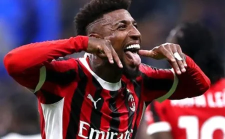 "Emerson Royal se confunde com sósia de Jorge Jesus no Flamengo"