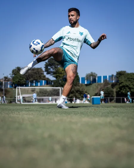 Escalação do Cruzeiro: Matheus Henrique faz pré-jogo contra Corinthians