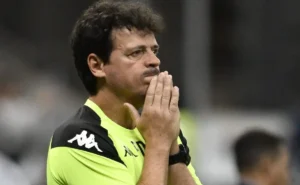 Fernando Diniz tem o pior aproveitamento entre os técnicos mais recentes do Vasco