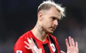Grêmio se aproxima de Róger Guedes por até 15 milhões de euros e Chico Garcia crava: "Surpreendeu os árabes"