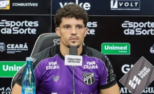 Lateral do Ceará, Rafael Ramos prepara-se para um desafio difícil contra o Cruzeiro, válido pelo Campeonato Brasileiro