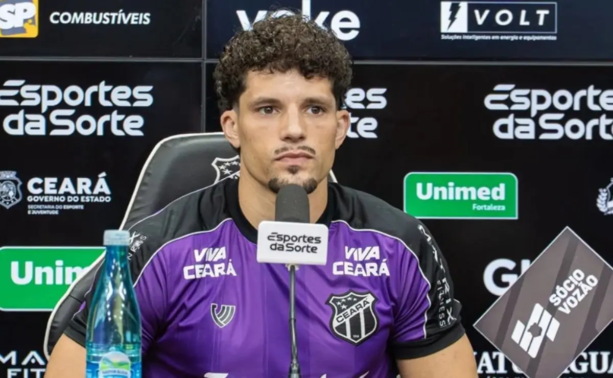 Lateral do Ceará, Rafael Ramos prepara-se para um desafio difícil contra o Cruzeiro, válido pelo Campeonato Brasileiro