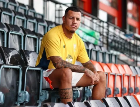 Lembra-se dele? Ex-Atacante do Corinthians, Sidcley é anunciado por clube da Tailândia