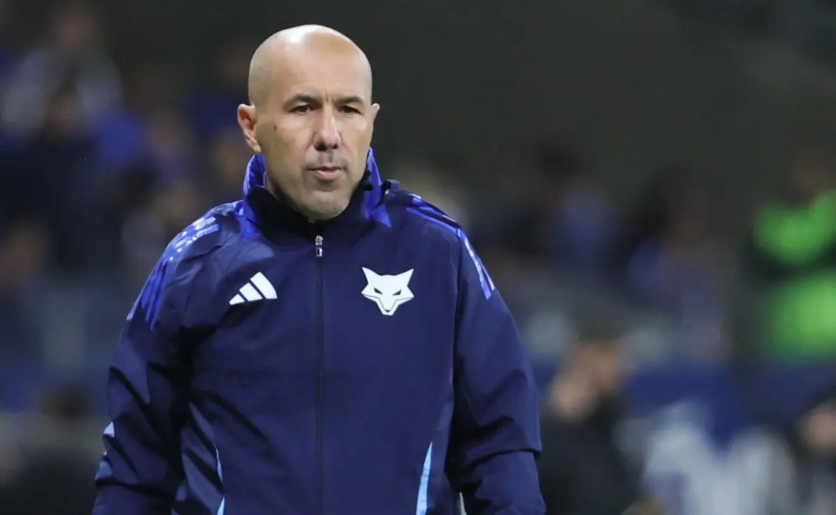 Leonardo Jardim 'manda a real' sobre contratações após empate do Cruzeiro: "não achamos um Arrascaeta suficiente"