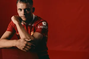 Liverpool ultrapassa R$ 2,2 bilhões em gastos; como é possível sem infringir o Fair Play Financeiro?
