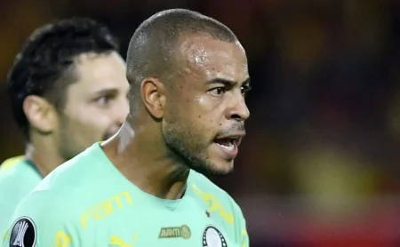 Mayke Vai Receber Mais de R$ 2,5 Milhões em Salários até 2027 no Santos