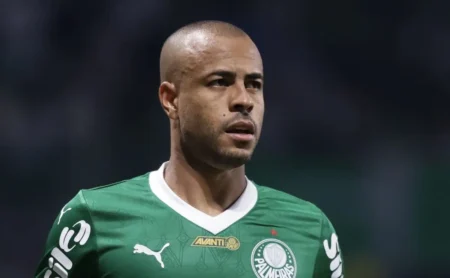 "Mayke chega ao Santos após saída do Palmeiras"