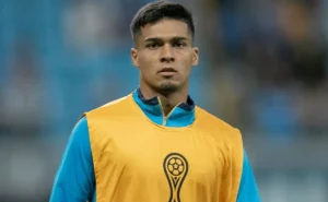 Negociação do Grêmio com Arezo ganha força e Peñarol estabelece prazo para encerrar acordo