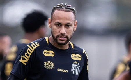 Neymar exerce liderança, cobra desempenho e surpreende os dirigentes após derrota para o Mirassol