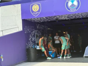 O Fluminense treina em Orlando antes do duelo com o Al-Hilal