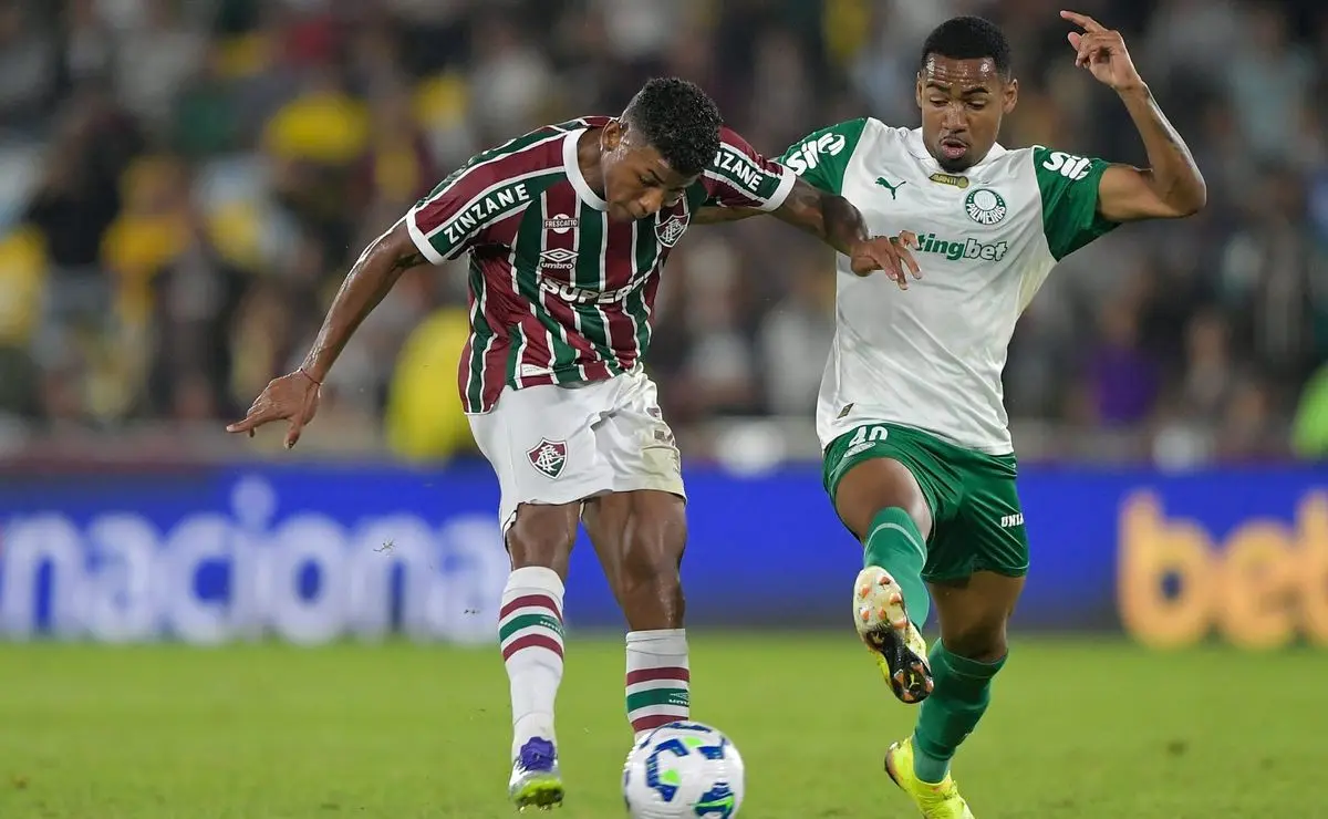 O Palmeiras Vence o Fluminense no Maracanã Após Oito Anos de Impunidade