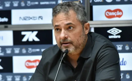 O Troca entre Santos e Palmeiras não procede