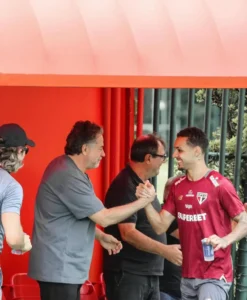 Perto de ser vendido ao São Paulo, Matheus Alves viaja para a Rússia nesta sexta