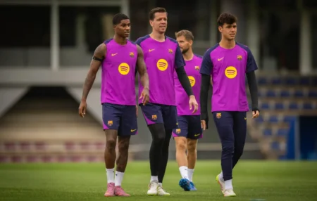 Rashford é destaque em treino do Barcelona antes de viagem ao Japão