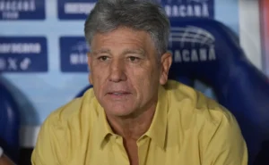 Renato Gaúcho 'deixa clubismo' e elogia o Cruzeiro após derrota do Fluminense