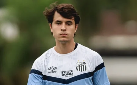 Santos aceita proposta de empréstimo com obrigação de compra para o Rio Ave por Vinícius Zanocelo
