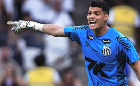 "Santos confirma intenção de vender Gabriel Brazão, segundo Sormani"