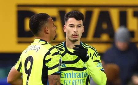 Taty Castellanos afasta-se do Flamengo e Boto tenta convencer Gabriel Jesus a ir para o Arsenal