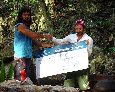 Técnico do adversário do Atlético-MG foi vencedor de reality show e teve cobra como amuleto