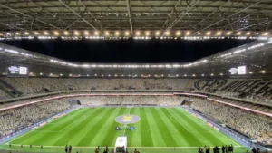 Torcedor do Cruzeiro pode pagar indenização ao Atlético-MG por danos causados à Arena MRV