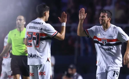 "Torcida do São Paulo sugere escalada ousada para enfrentar o Athlético-PR pela Copa do Brasil"