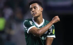"Vanderlan revela que Palmeiras abraçou Paulinho e expõe façanha inédita do craque 10: "nunca vi igual em futebol"