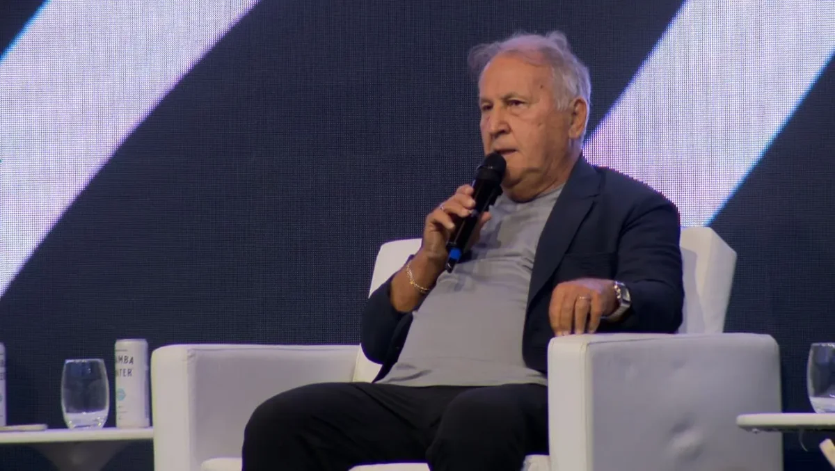 Zico critica Flamengo por não ter domínio e reclama de erros do VAR na eliminação do Bayern.