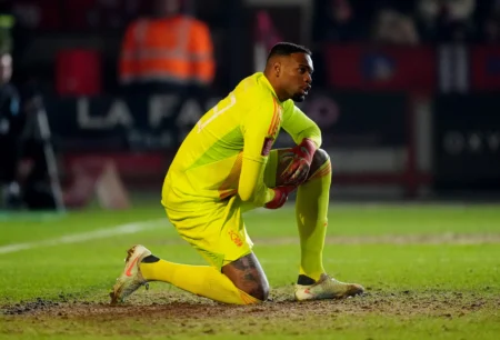 Carlos Miguel Prioriza Ficar na Europa