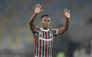 Carrascal Revela Conversa com Jhon Arias, Ex-Jogador do Fluminense, Antes de Chegar ao Flamengo