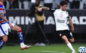 Corinthians segue sem conquistar uma vitória na Neo Química Arena pelo Brasileirão Betano e aumenta a pressão