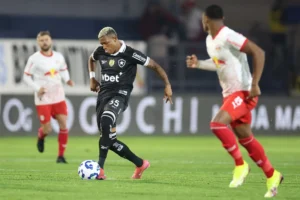 Da Assistência ao Gol: Veja como Danilo ajudou a classificação do Botafogo em 69 segundos